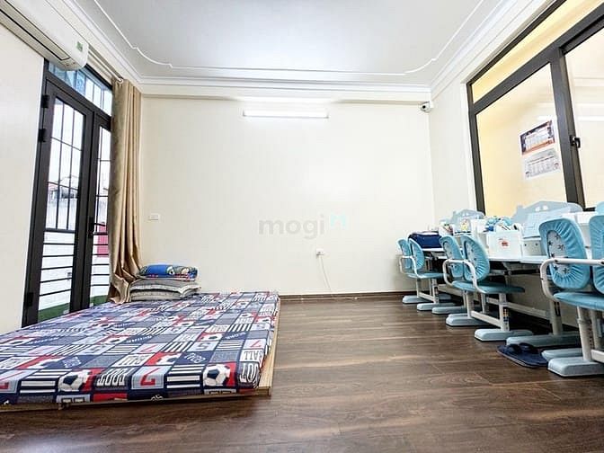 Bán Nhà Thạch Bàn, Long Biên 40m² giá nhỉnh 4 tỷ - Ô Tô Đỗ Cửa