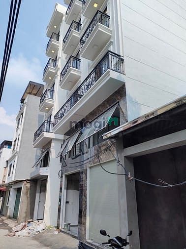 Nhà Mới Đẹp 7 Tầng Cổ Linh 45m² giá 7.3 tỷ - Cơ hội hiếm có!