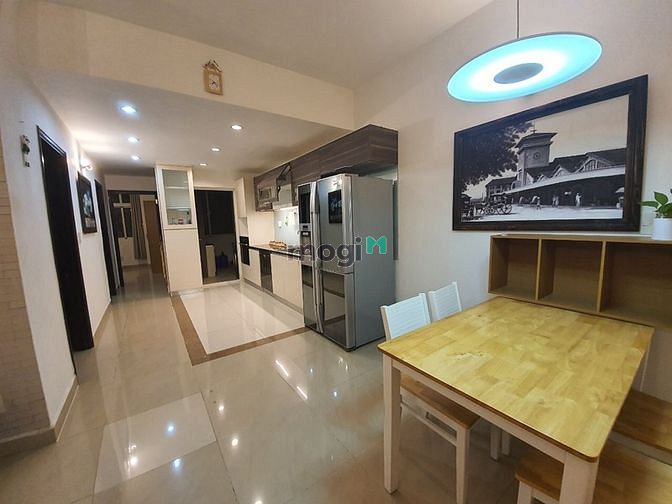 Căn hộ Cảnh Viên 2 118m² giá 22 triệu - View đẹp, trung tâm Quận 7!