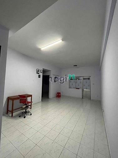 Căn hộ chung cư Vạn Đô 100m² giá 13 triệu - Gần trung tâm Quận 4!