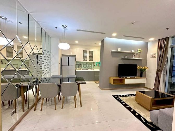 Căn hộ cao cấp Khánh Hội 2 70m² giá chỉ 2.4 tỷ - Cơ hội tuyệt vời!