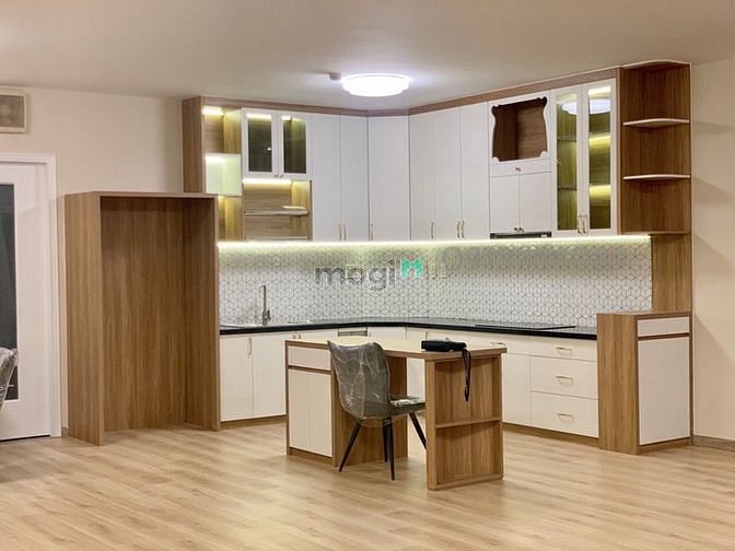 Căn hộ Hùng Vương Plaza 130m² giá 6.5 tỷ - Cơ hội hiếm có!