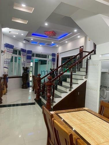 Nhà 4 tầng Gò Vấp 75m² giá 7.9 tỷ - Cơ hội hiếm có!