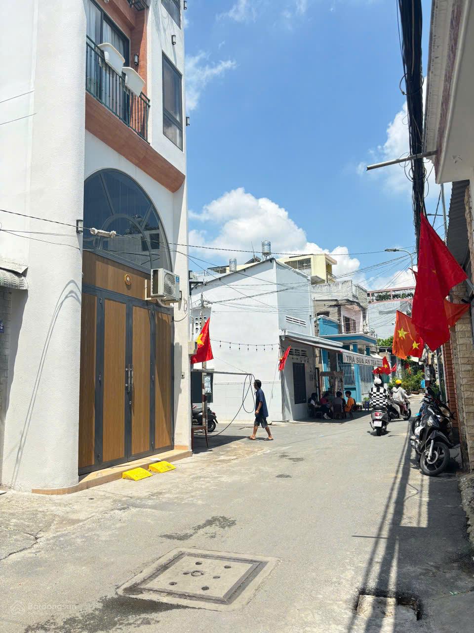 Nhà 1 trệt 2 lầu 92m² tại Gò Vấp giá 7,45 tỷ - Cơ hội hiếm có!