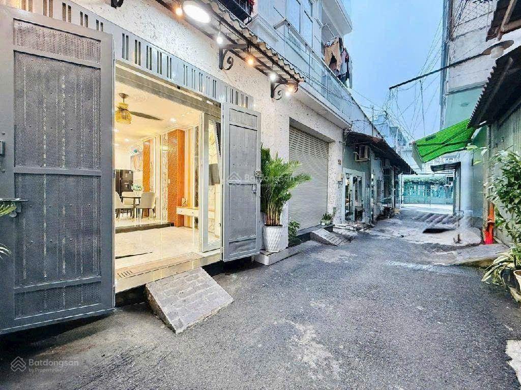 Nhà phố 32m² giá 5.55 tỷ - Đường Số 9, Gò Vấp - Cơ hội hiếm có!