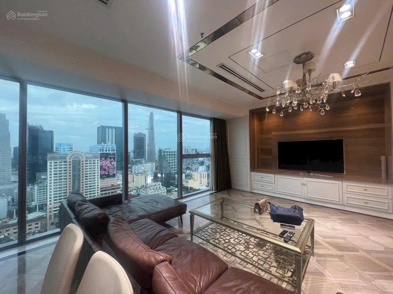 Căn hộ Vinhomes Đồng Khởi 154m² giá 35 tỷ - Cơ hội vàng Quận 1!