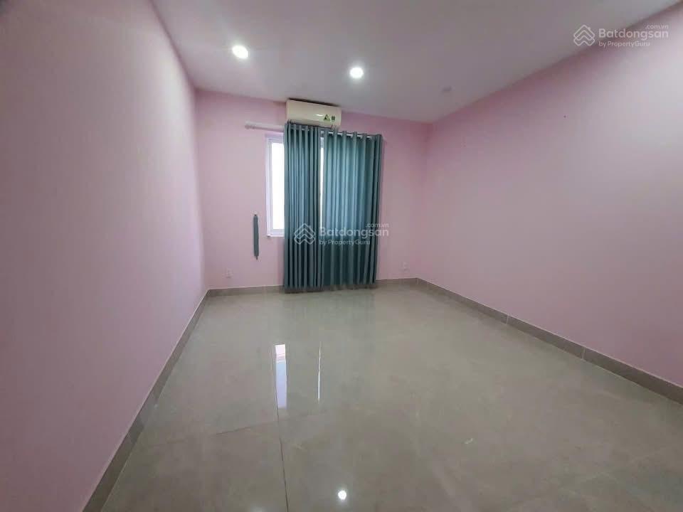 Nhà phố mặt tiền 75m² tại KDC Khang Điền Bình Chánh giá 8.2 tỷ - Cơ hội hiếm có!