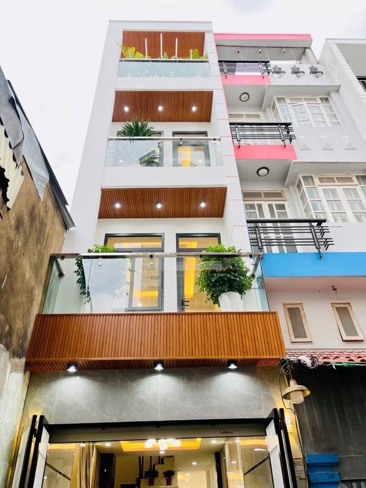 Nhà 4 Tầng 45m² Gò Vấp giá 6.5 tỷ - Cơ hội vàng không thể bỏ lỡ!