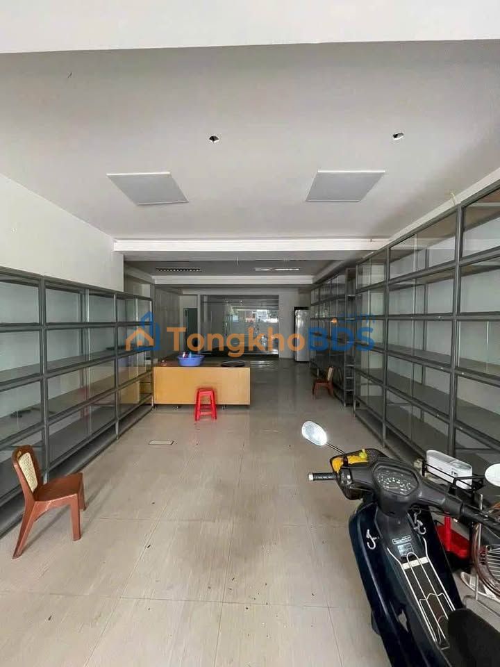 Nhà nguyên căn Ngô Mây Phù Cát 125m² giá 25 triệu - Mặt tiền kinh doanh