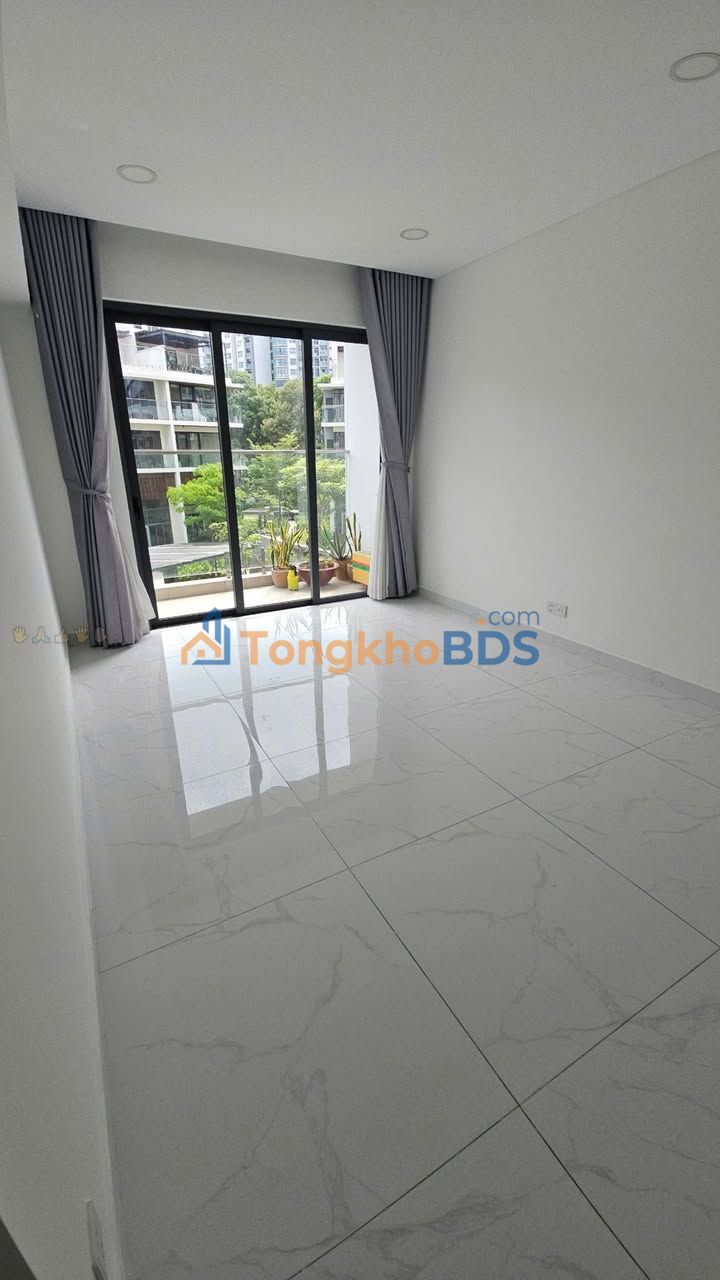Căn hộ Diamond Brilliant Tân Phú 96m² giá 15 triệu - Full nội thất cao cấp!