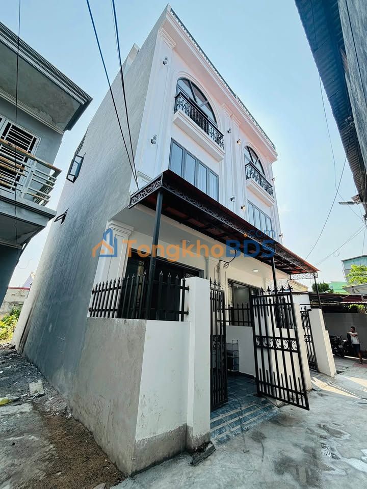 Nhà 4 tầng Bùi Thị Từ Nhiên 54m² 3.45 tỷ - Ô tô đỗ cạnh cửa