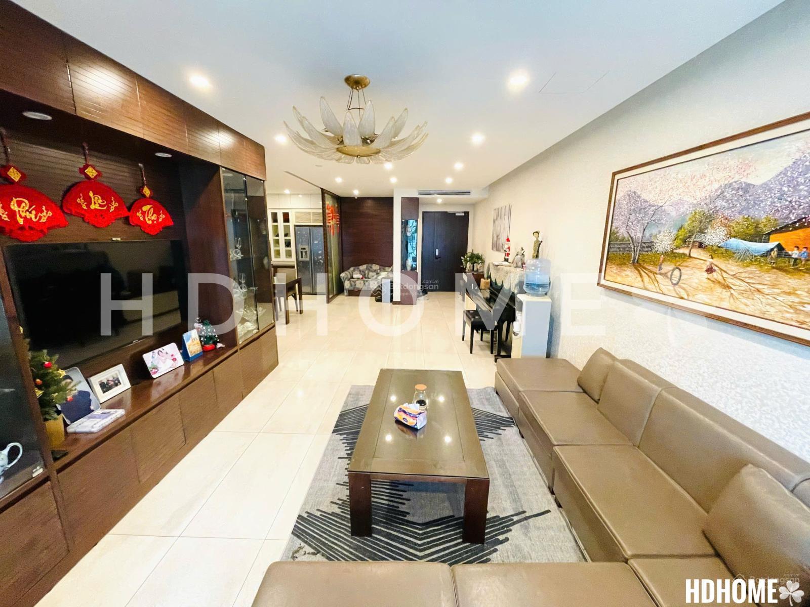 Căn hộ Mandarin Garden 168m² hướng Đông Nam - Nội thất Đông Dương sang trọng!