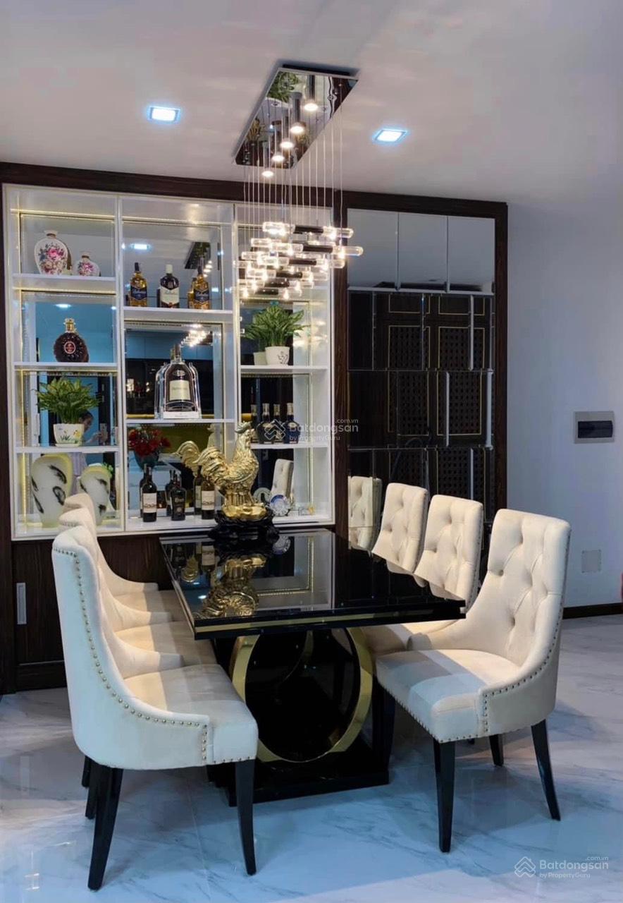 Căn hộ 3PN, 2WC tại Terra Royal, Lý Chính Thắng, Q3 - Giá 8,3 tỷ VND, phong cách sống hiện đại!