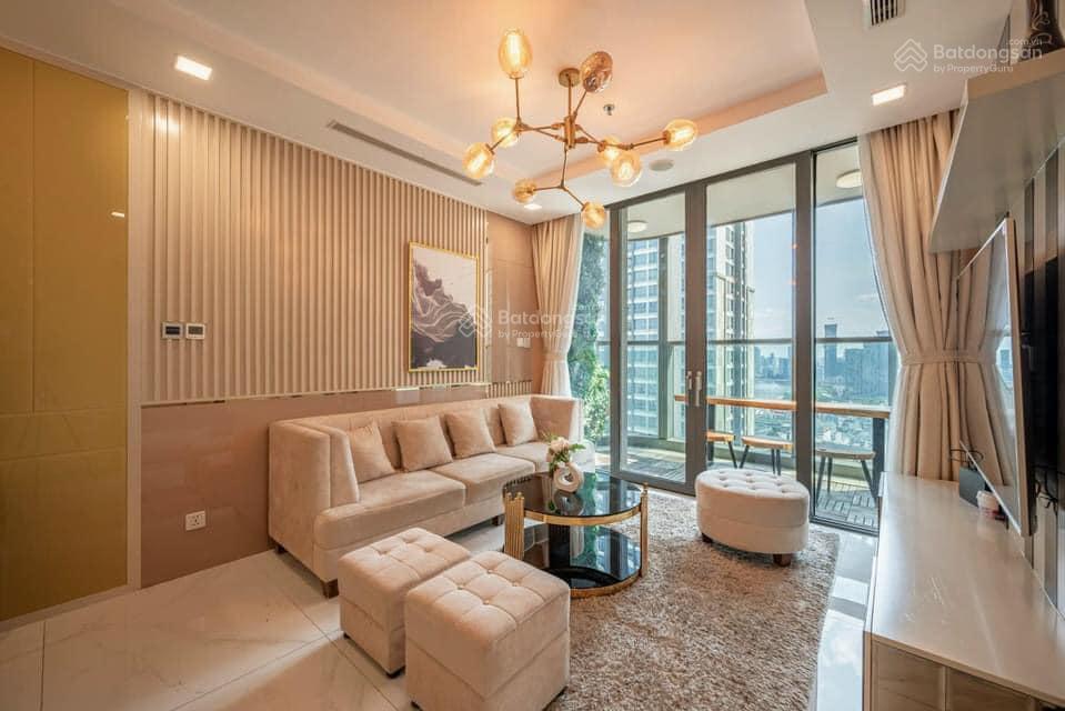 Căn hộ Terra Royal Quận 3 72m² giá 5.4 tỷ - Chính chủ bán gấp đi định cư!