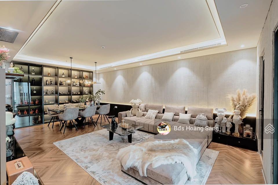 Căn hộ Handi Resco Lê Văn Lương 66m² giá 6.45 tỷ - Chính chủ bán gấp!