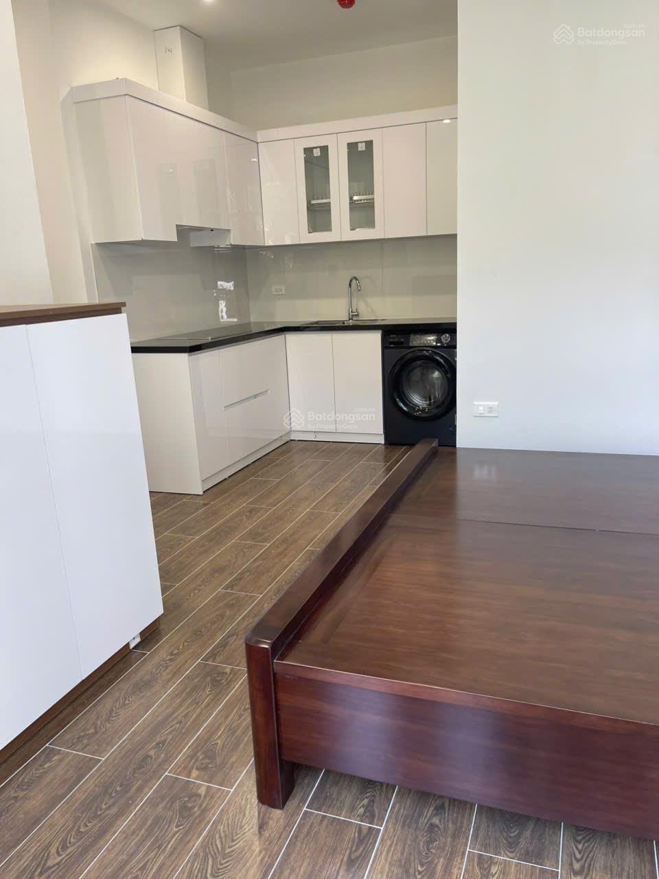 Căn hộ cho thuê tại Louis City Hoàng Mai 25m² giá 7 triệu - Full nội thất, không chung chủ!