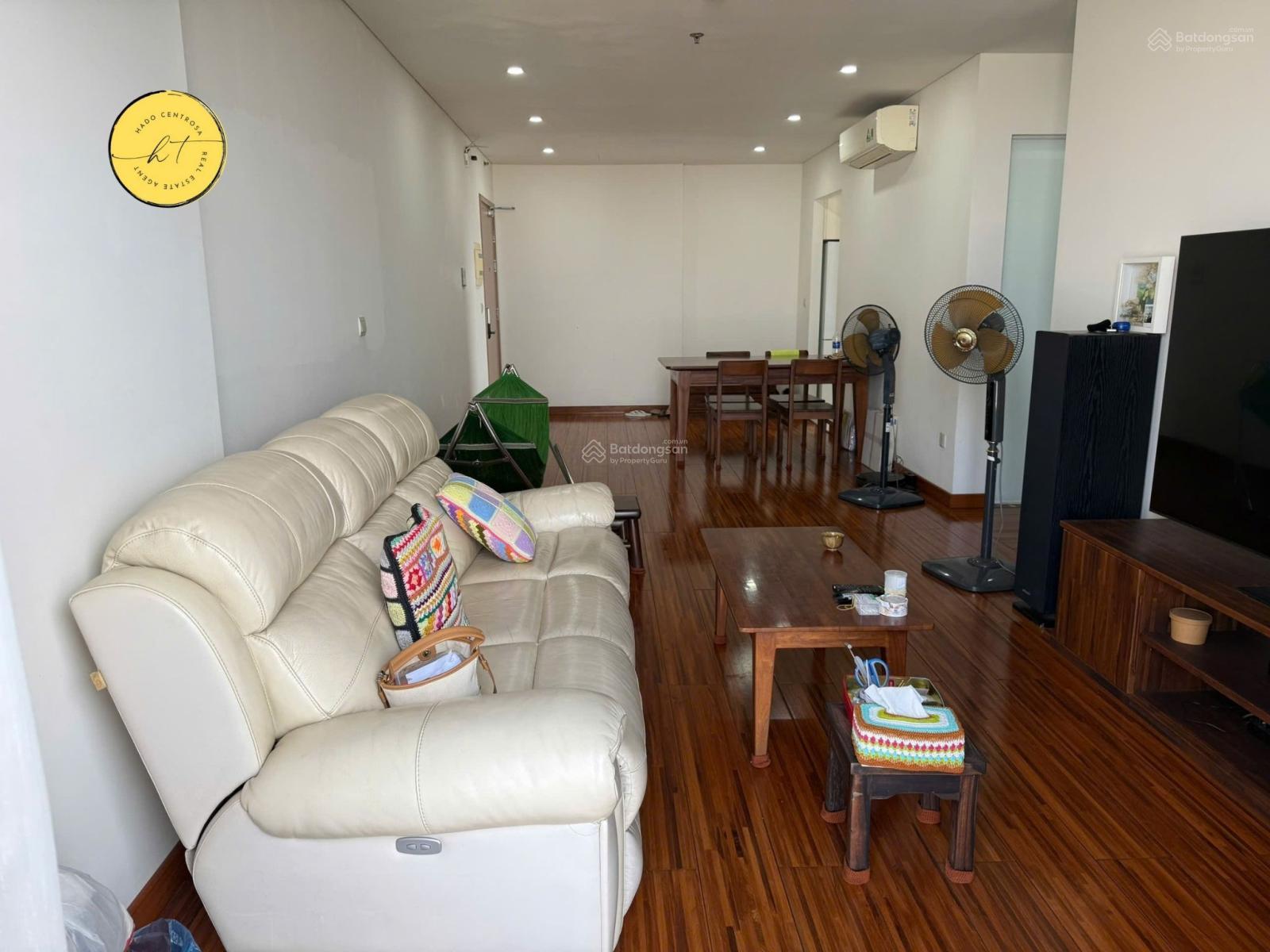 Căn hộ góc 2PN + 1P.ĐN tại HaDo Centrosa Garden 108m² - Siêu thoáng mát!