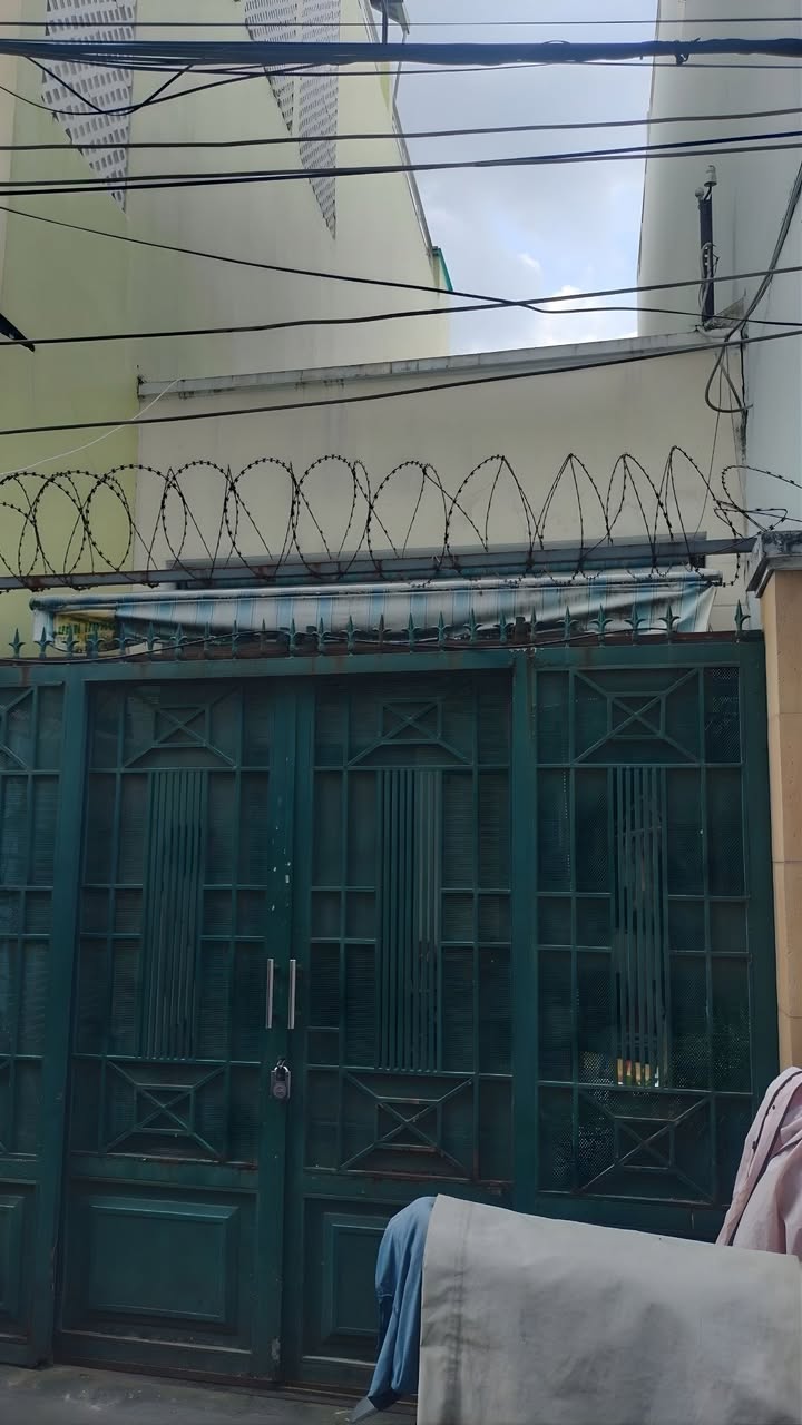 Nhà riêng Dương Bá Trạc, Quận 8, 57m² giá 6.35 tỷ - Tiện xây mới ngay!