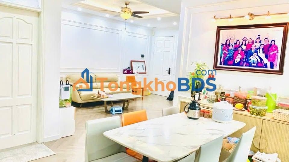 Căn hộ Nguyễn Thị Định 99m² giá 11 tỷ - Bàn giao ngay