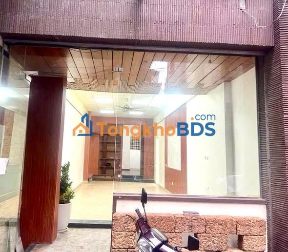 Nhà tập thể Trung Liệt Đống Đa 52m² - Ô tô đỗ cửa