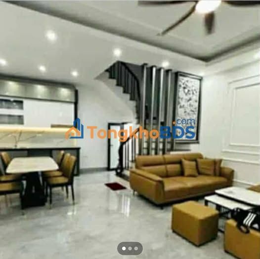 Nhà riêng Cát Linh Đống Đa 20m² 5 tầng - Full nội thất