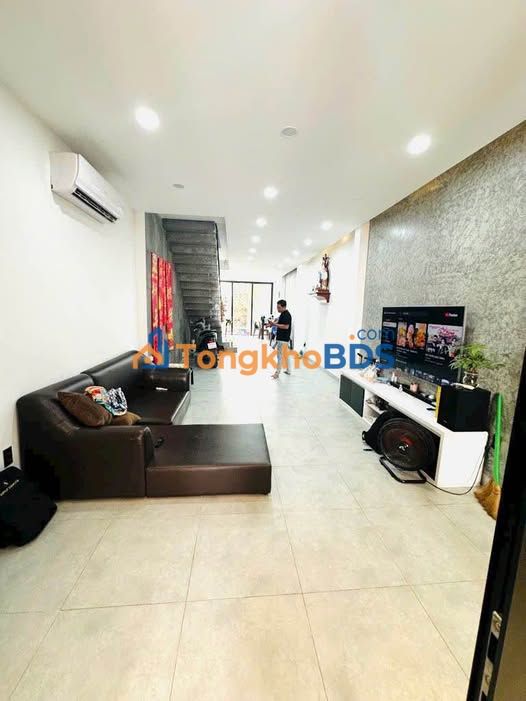 Nhà riêng Celadon City Tân Phú 100m² - Sổ hồng sẵn