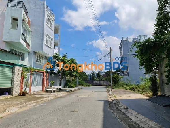 Đất nền Phú Hữu Quận 9 60m² - Đường to ô tô