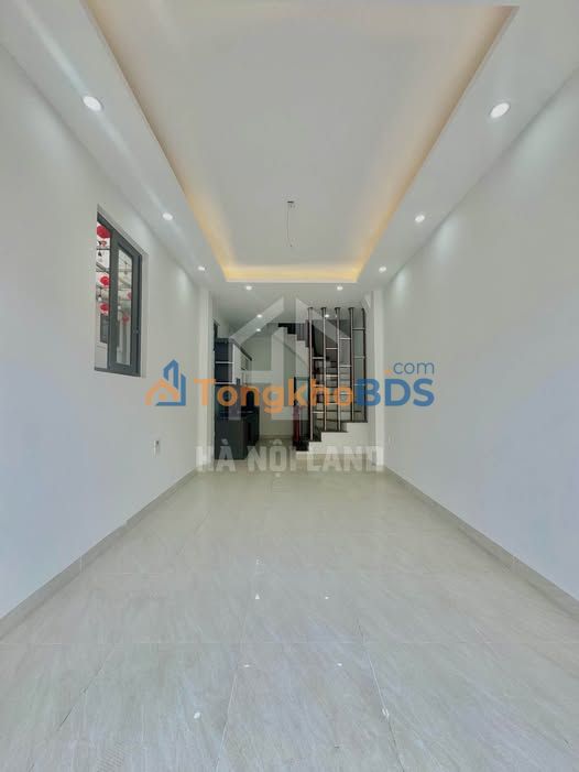 Nhà 5 tầng, 30m² mặt ngõ thông Đại Học Công Nghiệp - Giá nhỉnh 5 tỷ