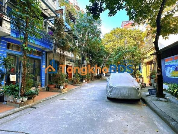 Nhà Ngọc Khánh Ba Đình 51m² thang máy - Ô tô vào nhà