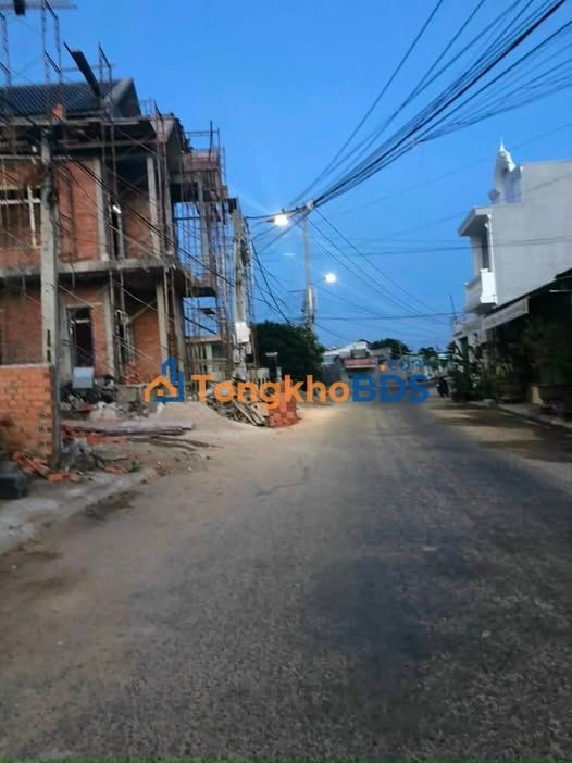 Nhà 2 mặt tiền Mũi Né Phan Thiết 261m² - Mặt tiền kinh doanh đẹp