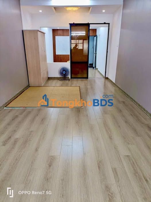 Căn hộ tập thể Kim Liên 50m² sổ đỏ - View đẹp, đủ tiện ích