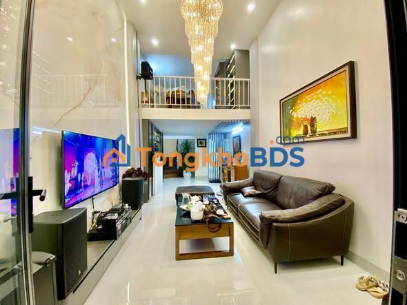 Nhà riêng Đặng Tiến Đông 38m² ô tô vào nhà, ở ngay