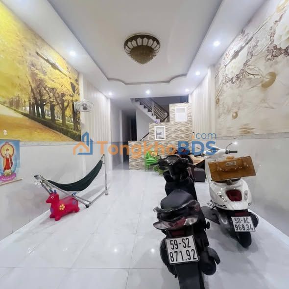 Nhà riêng Q4 Đoàn Văn Bơ 100m² 7 tỷ – Chính chủ bán