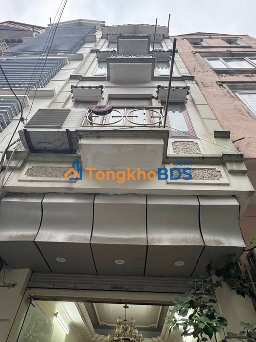 Nhà phân lô Hồ Đền Lừ 30m² 12.8 tỷ - Vị trí đắc địa