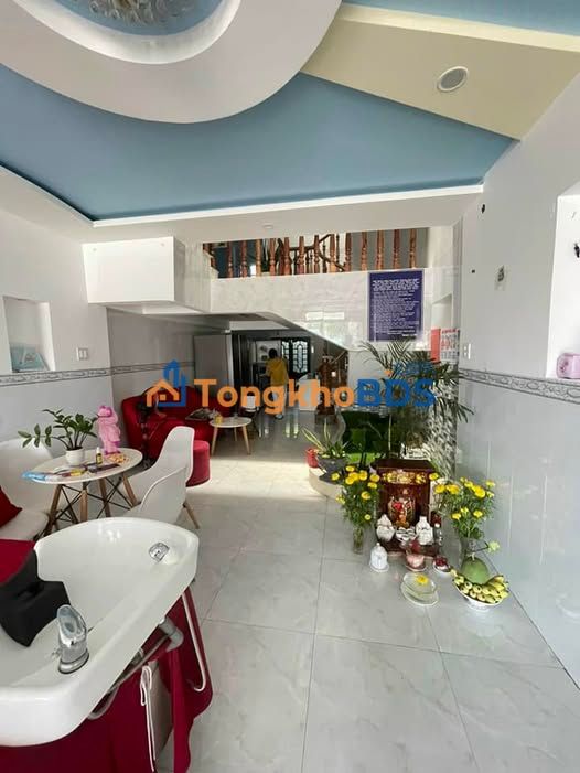 Nhà 2 lầu Nguyễn Hữu Tiến 80m2 3.9 tỷ chính chủ