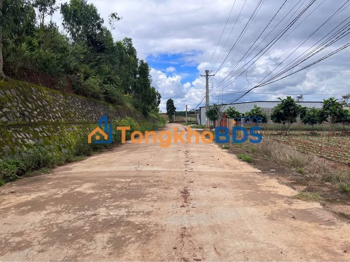 Đất nền Đạ Ròn Đơn Dương 72m² giá 600 triệu pháp lý rõ ràng