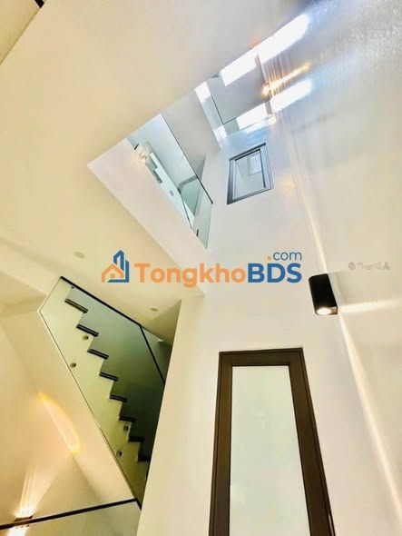 Nhà riêng Văn Cao 52m² chính chủ bán - Sẵn sàng ở ngay
