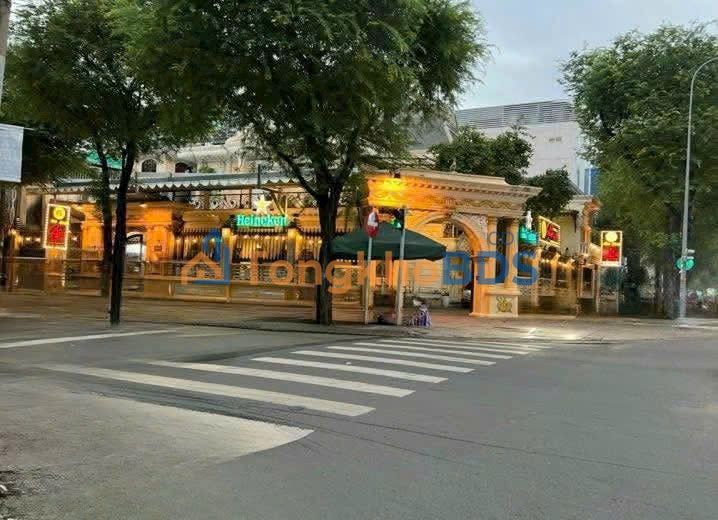Nhà mặt tiền Võ Văn Tần Q3 601m² 800 tỷ - Mặt tiền kinh doanh