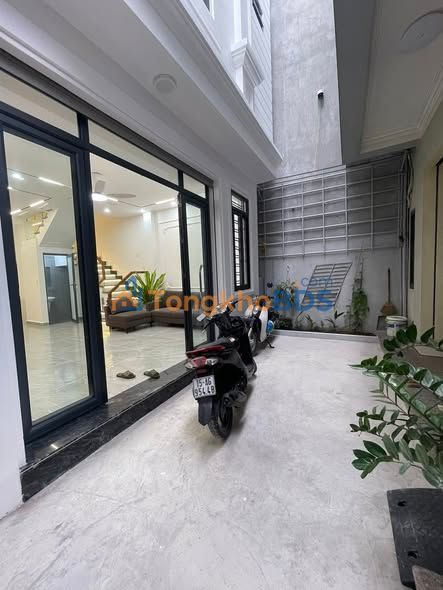 Nhà mới ngõ 106 Lê Lai 42m² - Chính chủ bán gấp