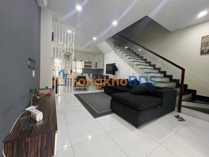 Nhà 1 trệt 2 lầu Park Riverside Q9 82m² - Chính chủ bán