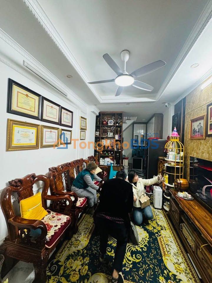 Nhà riêng Liễu Giai Ba Đình 36m² - Sẵn sàng ở ngay