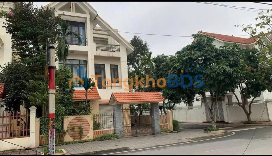 Nhà phố góc KĐT Hòa Vượng 240m² - Vị trí đắc địa