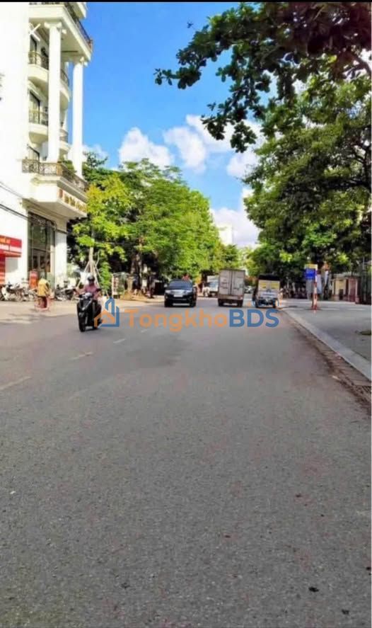 Nhà mặt phố Lê Hồng Phong Nam Định 45m² - Mặt tiền kinh doanh