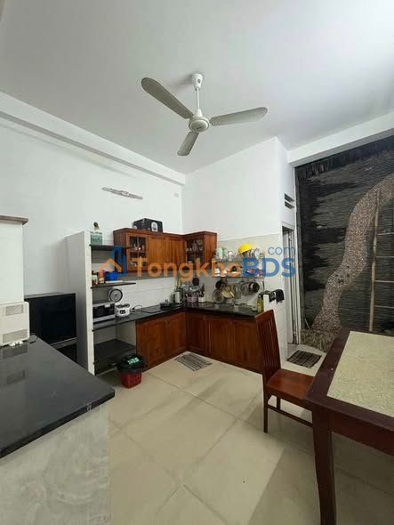 Nhà 3 tầng Phú Hữu Q9 53m² giá 4 tỷ - Ô tô vào tận nhà