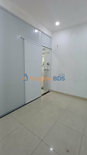 Phòng trọ nữ Đoàn Văn Bơ Q4 15m2 giá 3 triệu - Sẵn sàng ở ngay