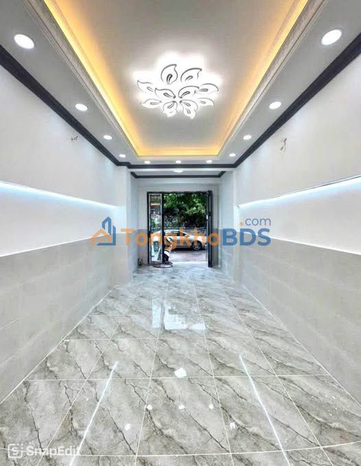Nhà phố mặt tiền Trần Xuân Soạn 65m² - Mặt tiền kinh doanh