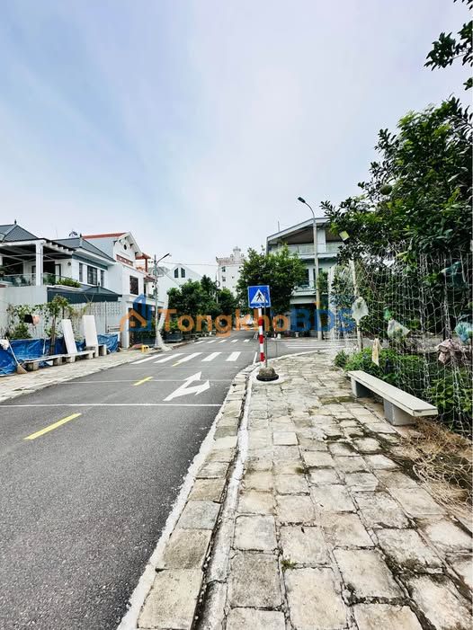 Nhà phố vườn Constrenxim An Lạc 170m² - Vị trí đẹp