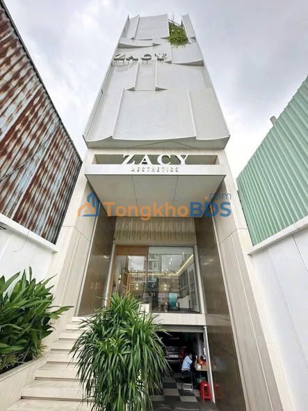 Tòa nhà mặt tiền Ung Văn Khiêm 183m² - Dòng tiền ổn định