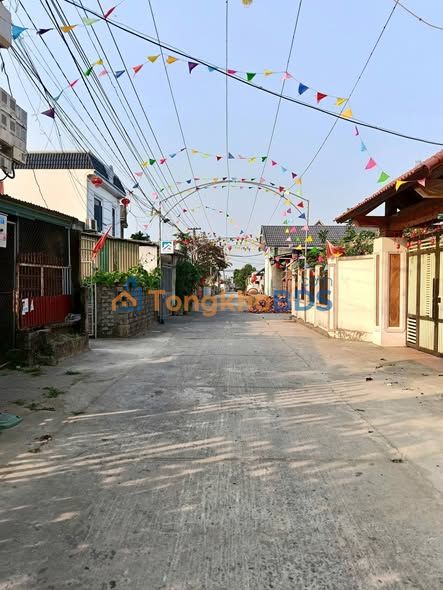 Nhà riêng Phố Phú Khang 194m² giá 700 triệu - Chính chủ bán