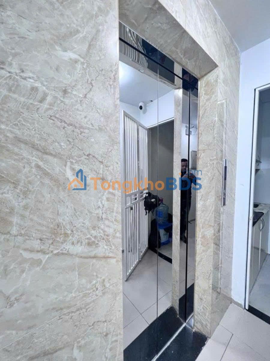 Nhà phố Láng Hạ 50m² 21 tỷ - Dòng tiền cực tốt!